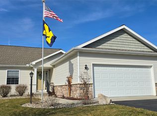 4010 Eastbridge Circle Rd, Stockbridge, MI 49285