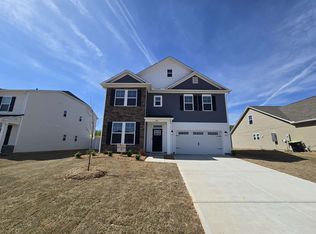 684 Gilgal Ln, Wellford, SC 29385