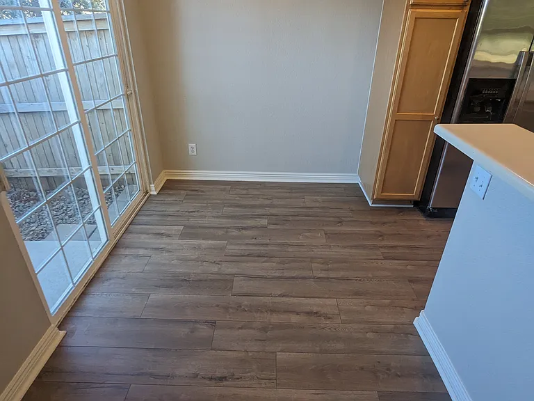 1263 Carlyle Park Cir — Photo 4