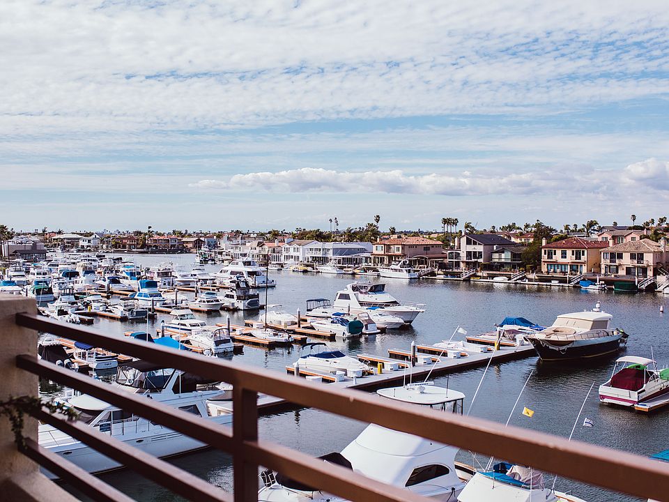Harbor view - marina patio