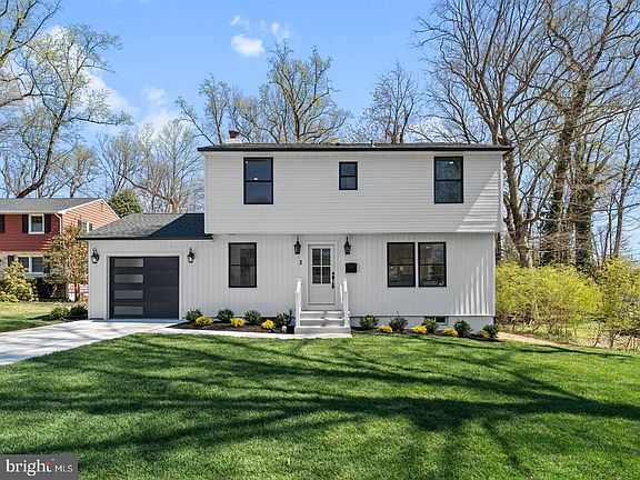 2nd image of 3 Overbrook Cir