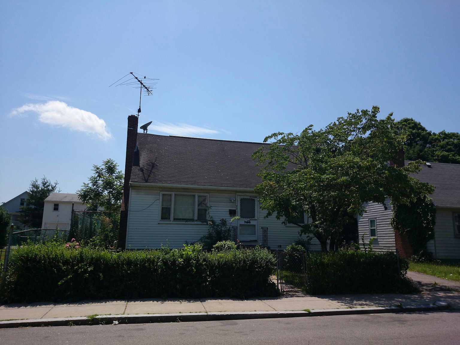 90 Fuller St, Dorchester, MA 02124 Zillow