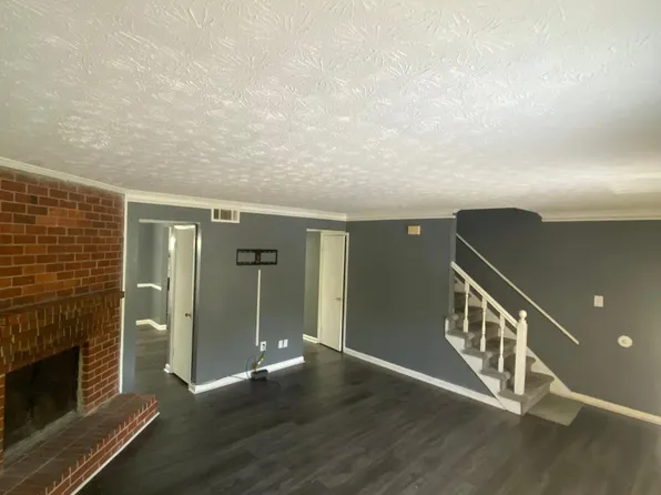 3125 Sloping Ter #C, Snellville, GA 30078