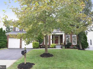 44197 Navajo Dr, Ashburn, VA 20147