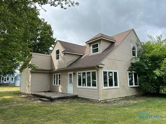 2nd image of 303 W Merrin St
