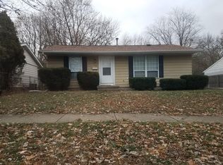 1118 Austin Dr, Urbana, IL 61802