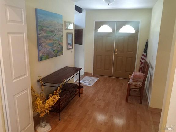 4th image of 3373 Summerfield Road