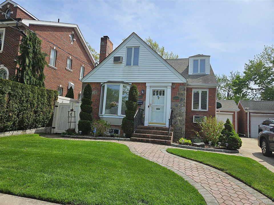 1st image of 21114 33 Road