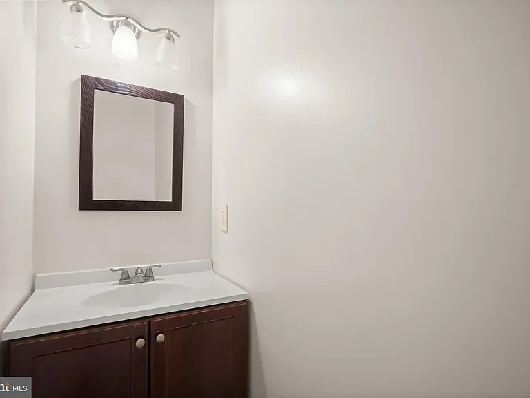 12405 Gooderham Way — Photo 14