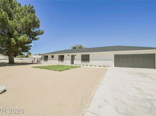 2740 Cherry Tree Ln, Las Vegas, NV 89108