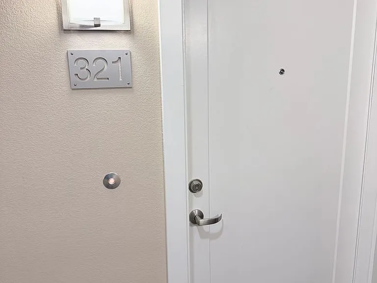 926 Woodside Road, Redwood City — Photo 14