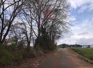 160 Twin Creek Rd, Cowpens, SC 29330