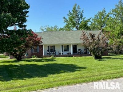 1500 Saint Andrews Pl, Herrin, IL, 62948
