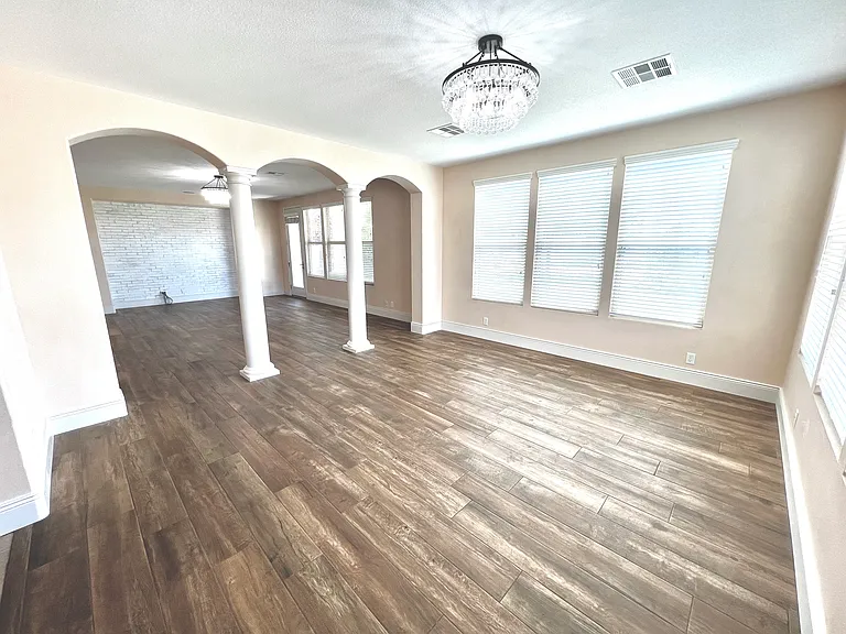 7140 Charter Crest St — Photo 19