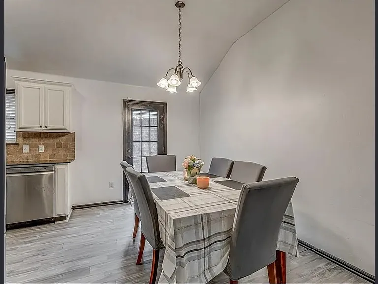 19725 Serenade Way — Photo 11