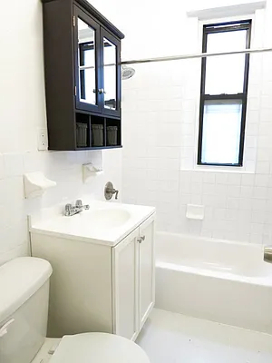 Rented by Bohemia Realty Group | media 12