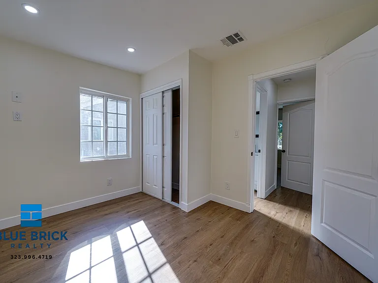 6182 Yolanda Ave — Photo 14