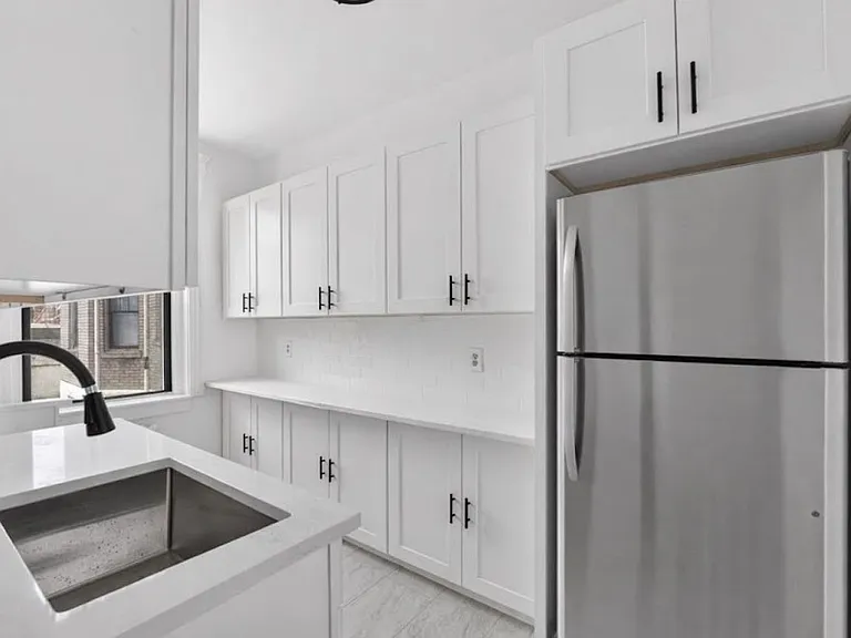 370 Chestnut Hill Ave #3 — Photo 4