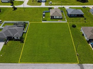 1922 NW 9th PL, CAPE CORAL, FL 33993