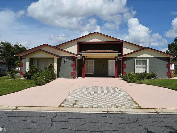 2nd image of 121 Acapulco Dr