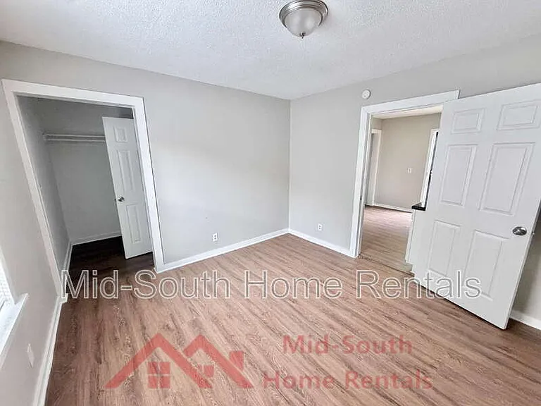 1545 Patton St — Photo 11