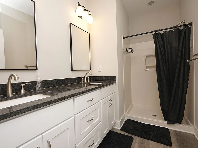 106 Penny Ln — Photo 15