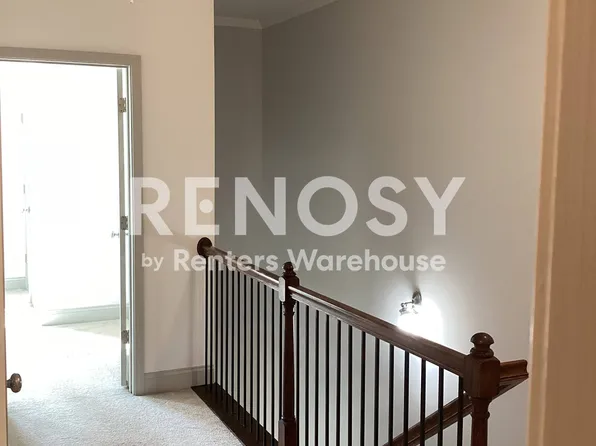 2422 Tenor Ln, Alpharetta, GA 30009