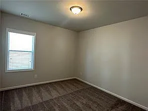 5345 Fox Hill Ln — Photo 8