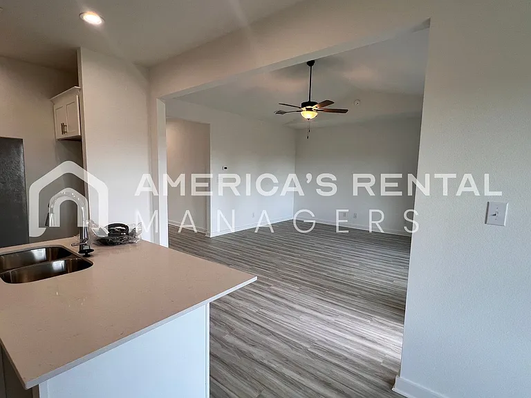 21567 Tawny Loop — Photo 13