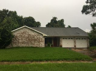 1752 Islander Way, Seabrook, TX 77586