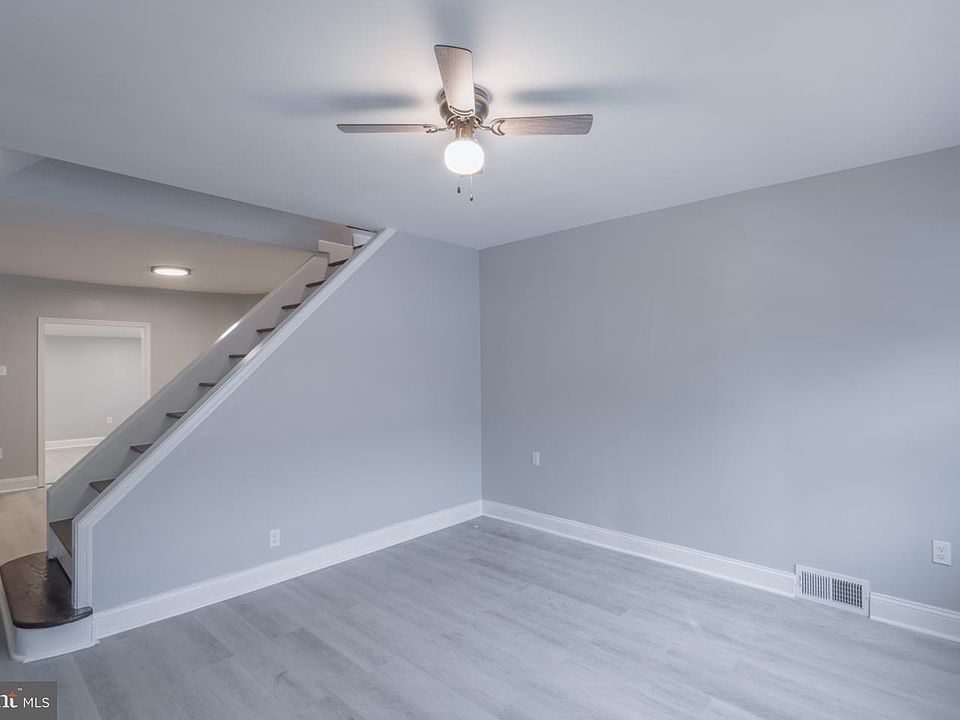 1st image of 31 S Sussex St