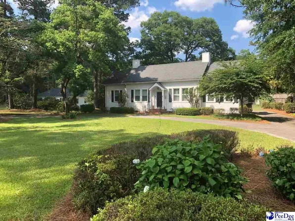 104 N Warley St, Darlington, SC 29532