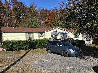 1216 Derby Dr, Cohutta, GA 30710