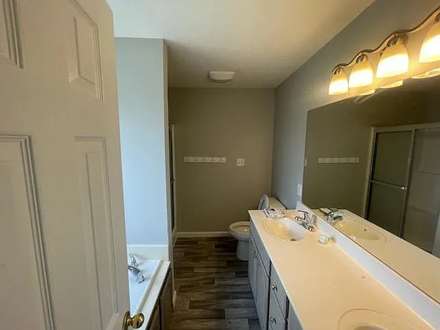 210 Farmway Dr SE — Photo 6