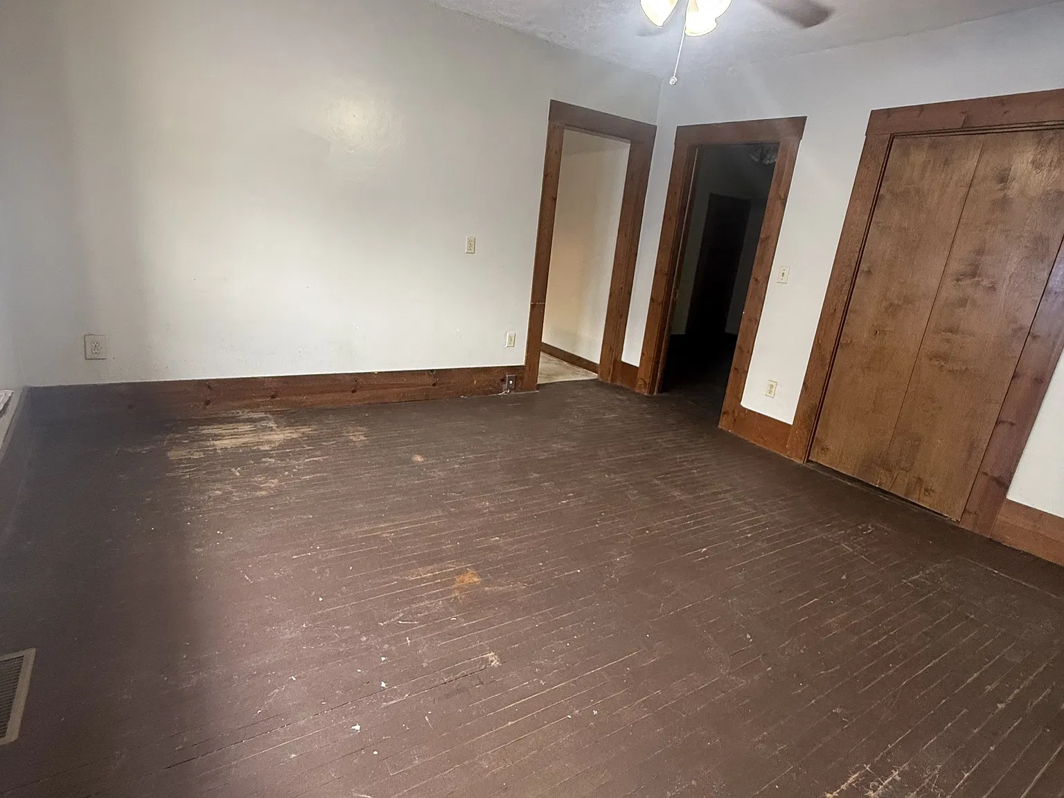 1707 East Memorial Drive - 1 — Photo 3
