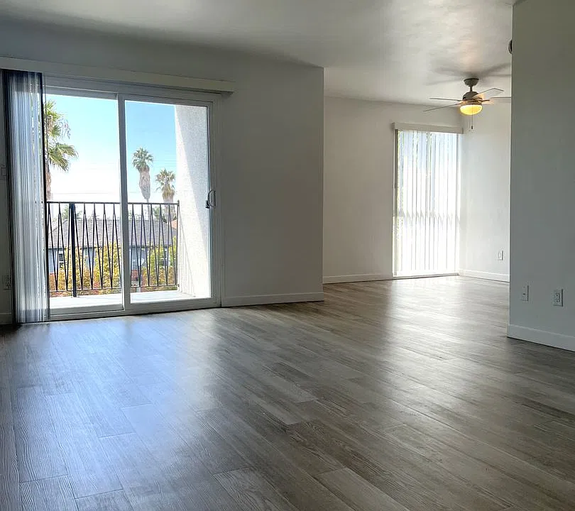 Star North Apartments