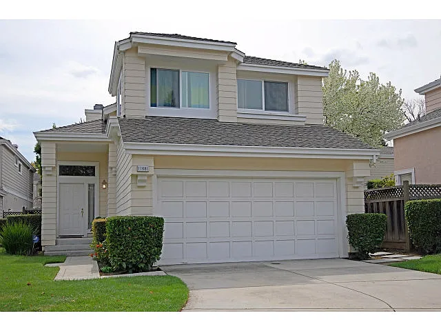 11681 Southshore Ct photo 1