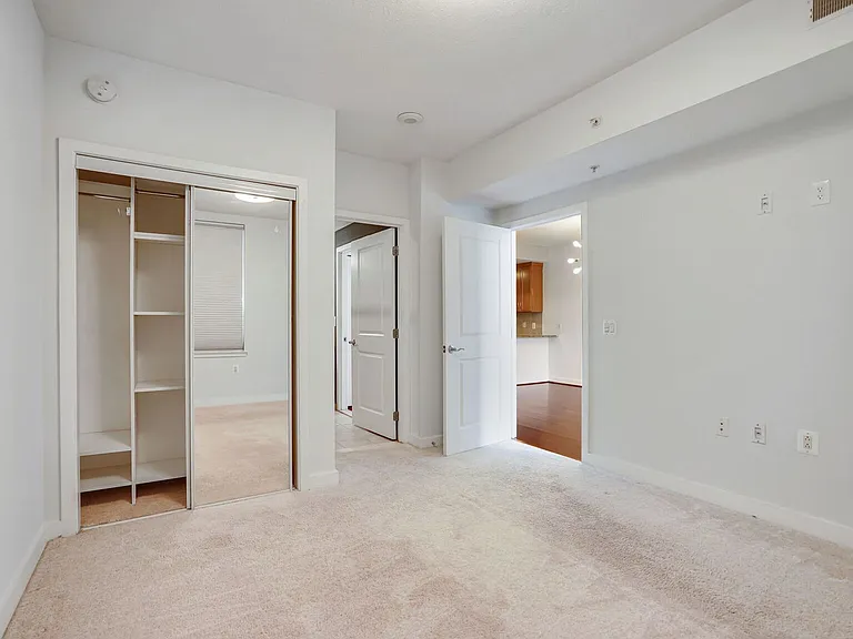 888 N Quincy St #908 — Photo 13