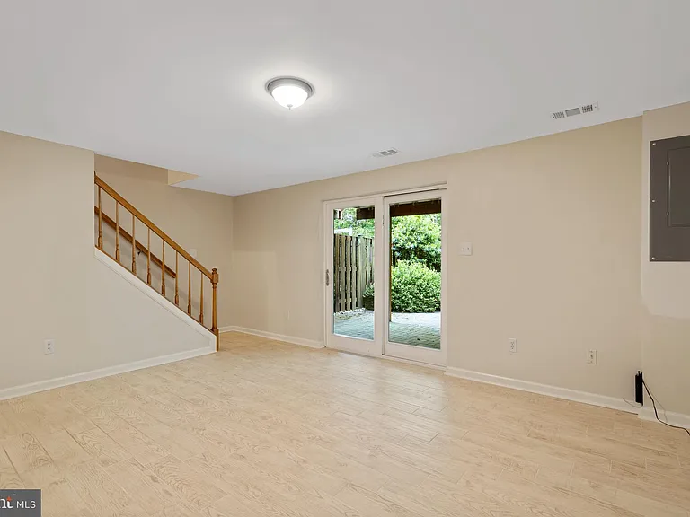 8608 Rocky Gap Ct — Photo 30