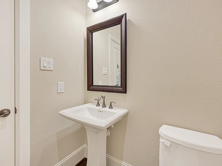 28639 Rolling Ridge Dr — Photo 11