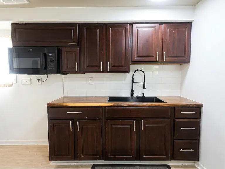 716 Dakota Ave — Photo 10