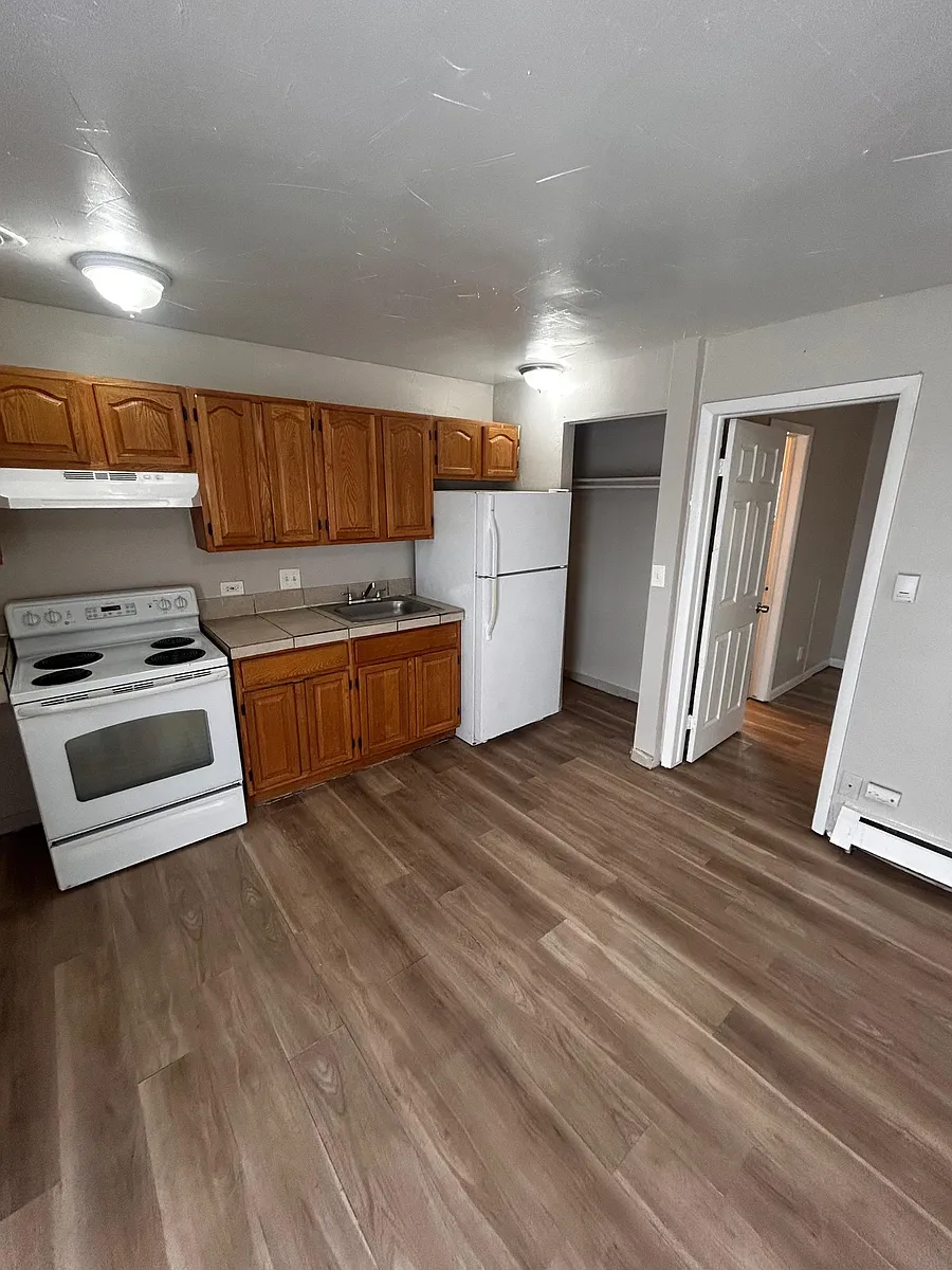 Building Photo - 1474 Xenia St #3