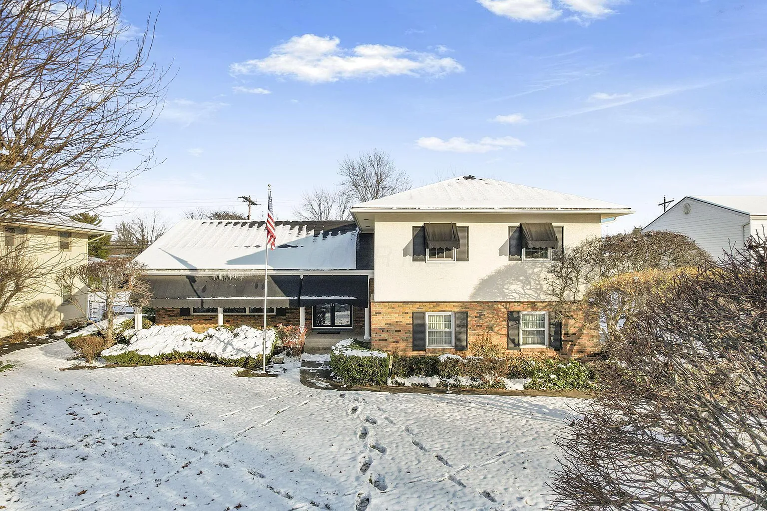 1710 Kenwick Rd photo 1
