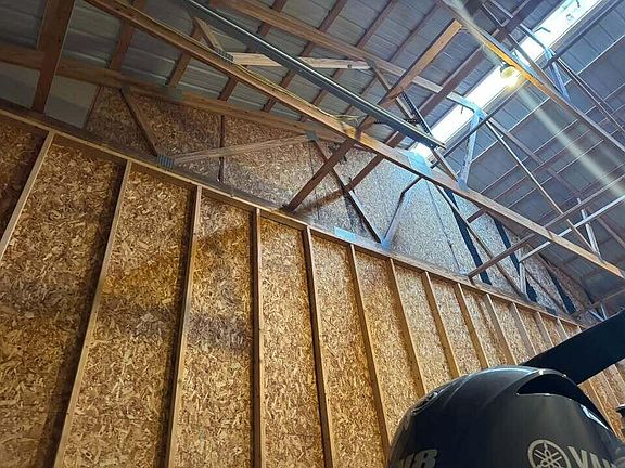 5th image of N Flint Rd