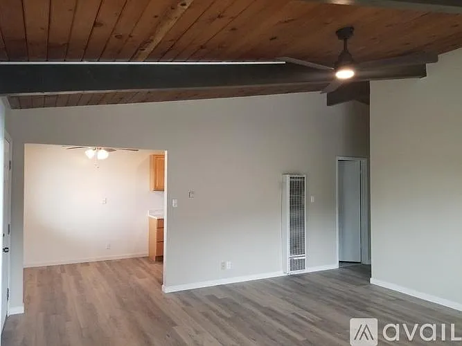 2 bed, 934 sqft, $1,700 — Photo 4