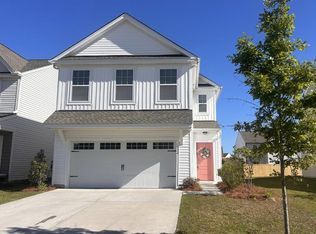 512 Purple Finch Rd, Summerville, SC 29486