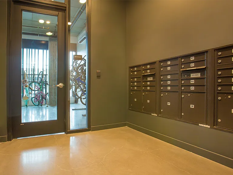 Lents Commons — Photo 20