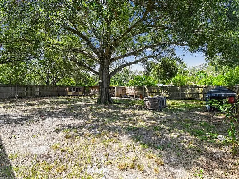 3679 Sugarcreek Dr — Photo 28