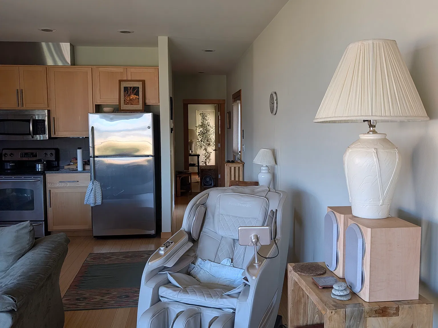1 bed, 770 sqft, $1,750 — Photo 2