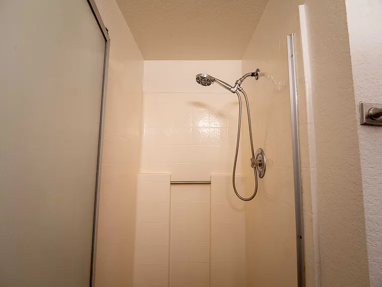 3625 Meadowlark St — Photo 17